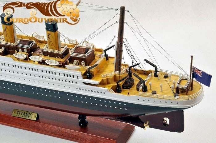 Сборная модель корабль Титаник деревянный конструктор